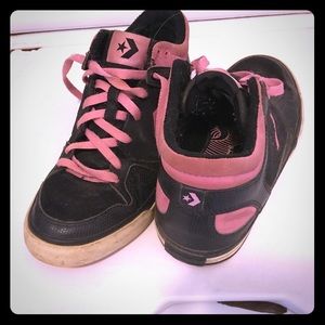 Women's Converse size 9.5