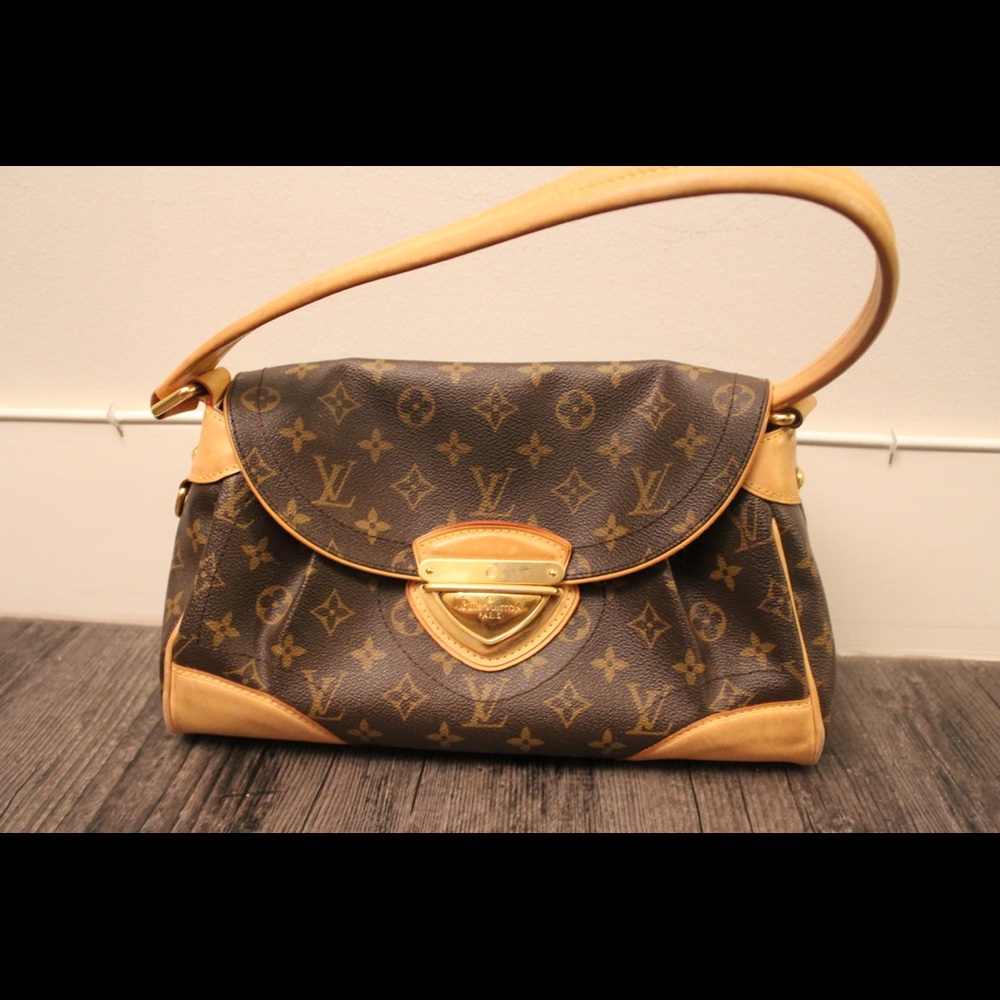 Louis Vuitton Monogram Beverly MM
