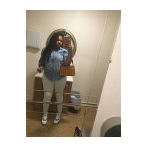 Meet your Posher, Maia