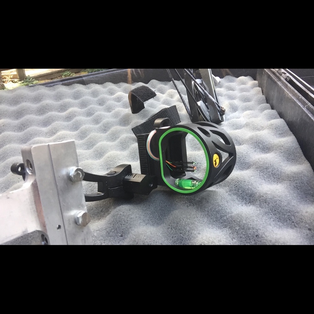 Competition bow - Picture 6 of 8