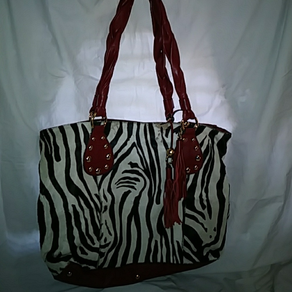 CAVALCANTI HANDBAG /PURSE / BAG.