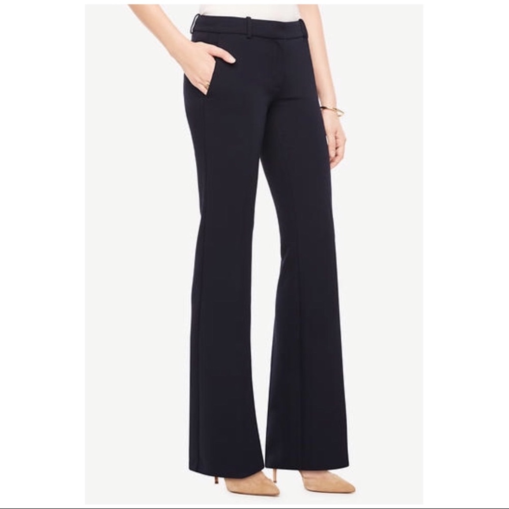 Ann Taylor•Gorgeous Navy Wool Slacks 28” Inseam