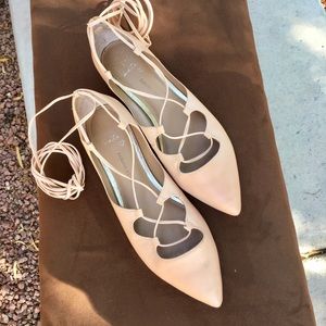 Banana Republic Pointed Toe Tie-up Ballet Flats 🍭