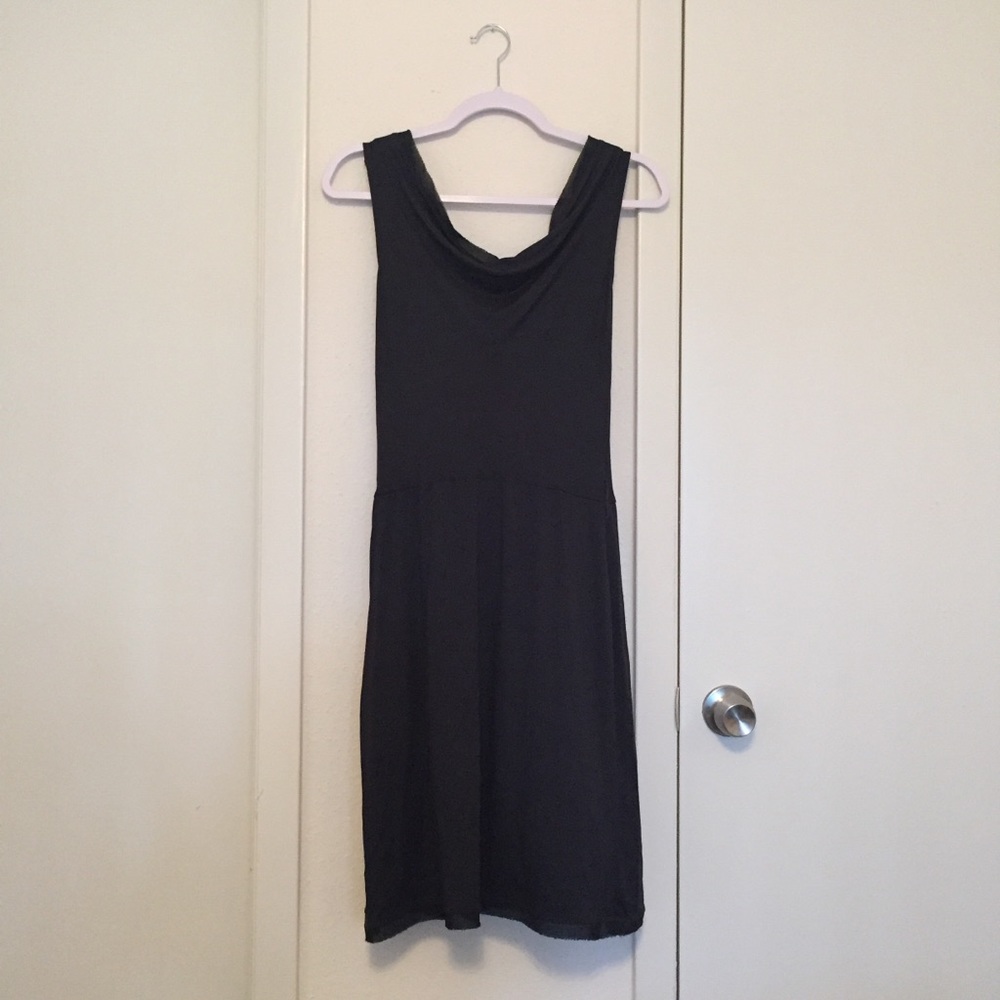 ✨$5 In Bundle✨ All Star Converse Dress - Picture 5 of 6