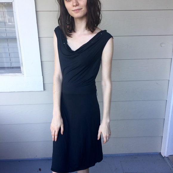 ✨$5 In Bundle✨ All Star Converse Dress - Picture 3 of 6