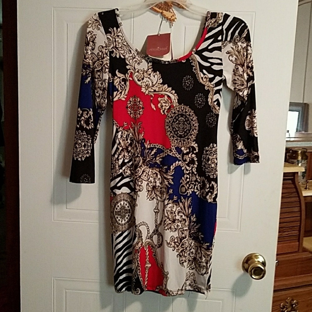 Super cute Forever 21 Sz S 3/4 length sleeve mini