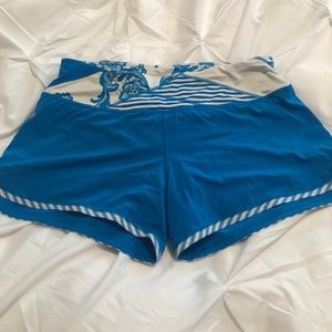 Lululemon athletica tracker shirts