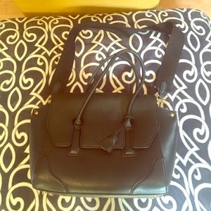 Kick off 2018 H&M tote/ messenger bag