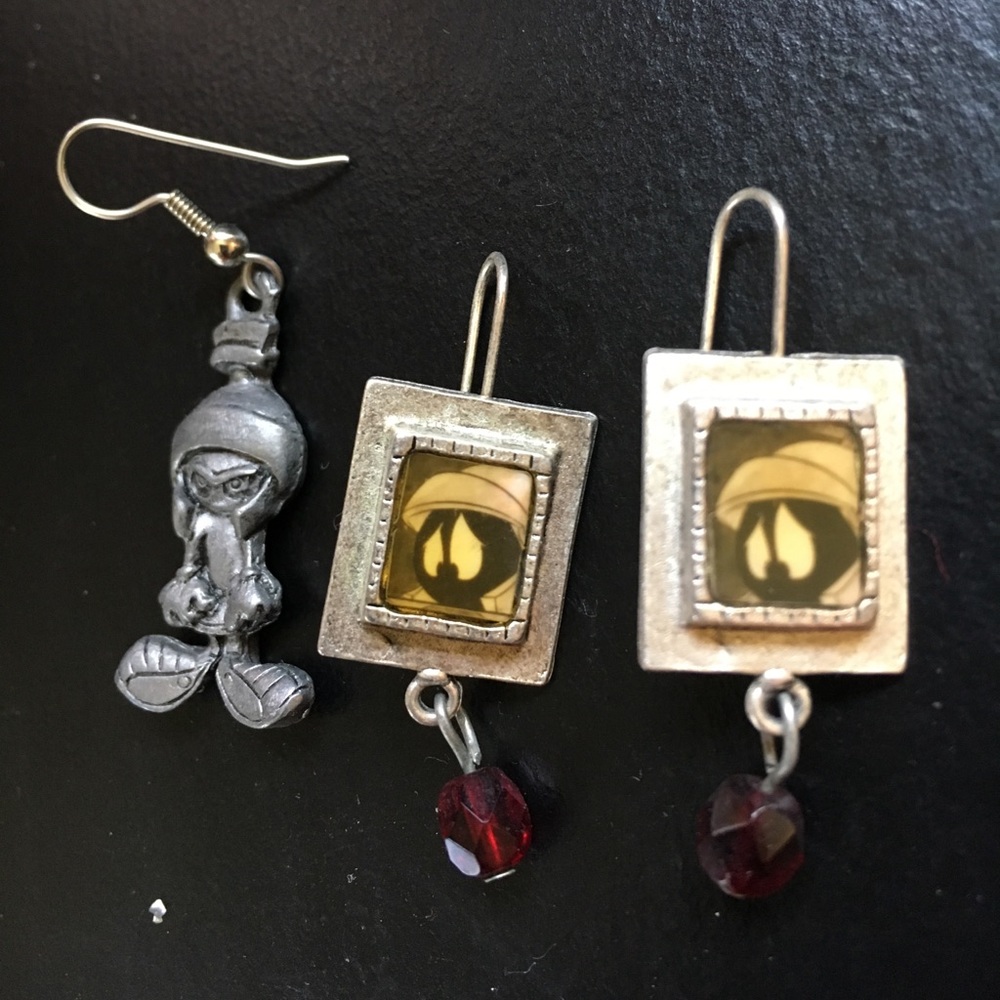 Kids Marvin the Martian earrings