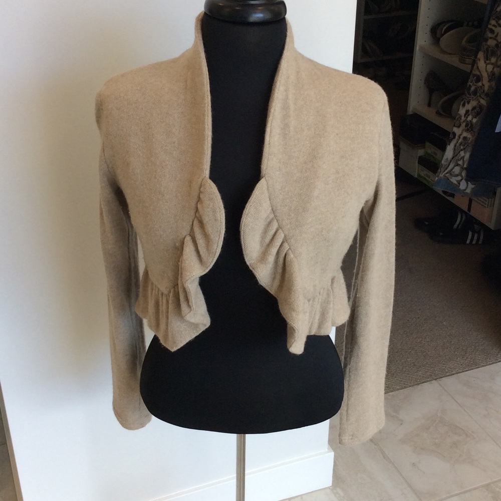 Louis Verdad crop sweater