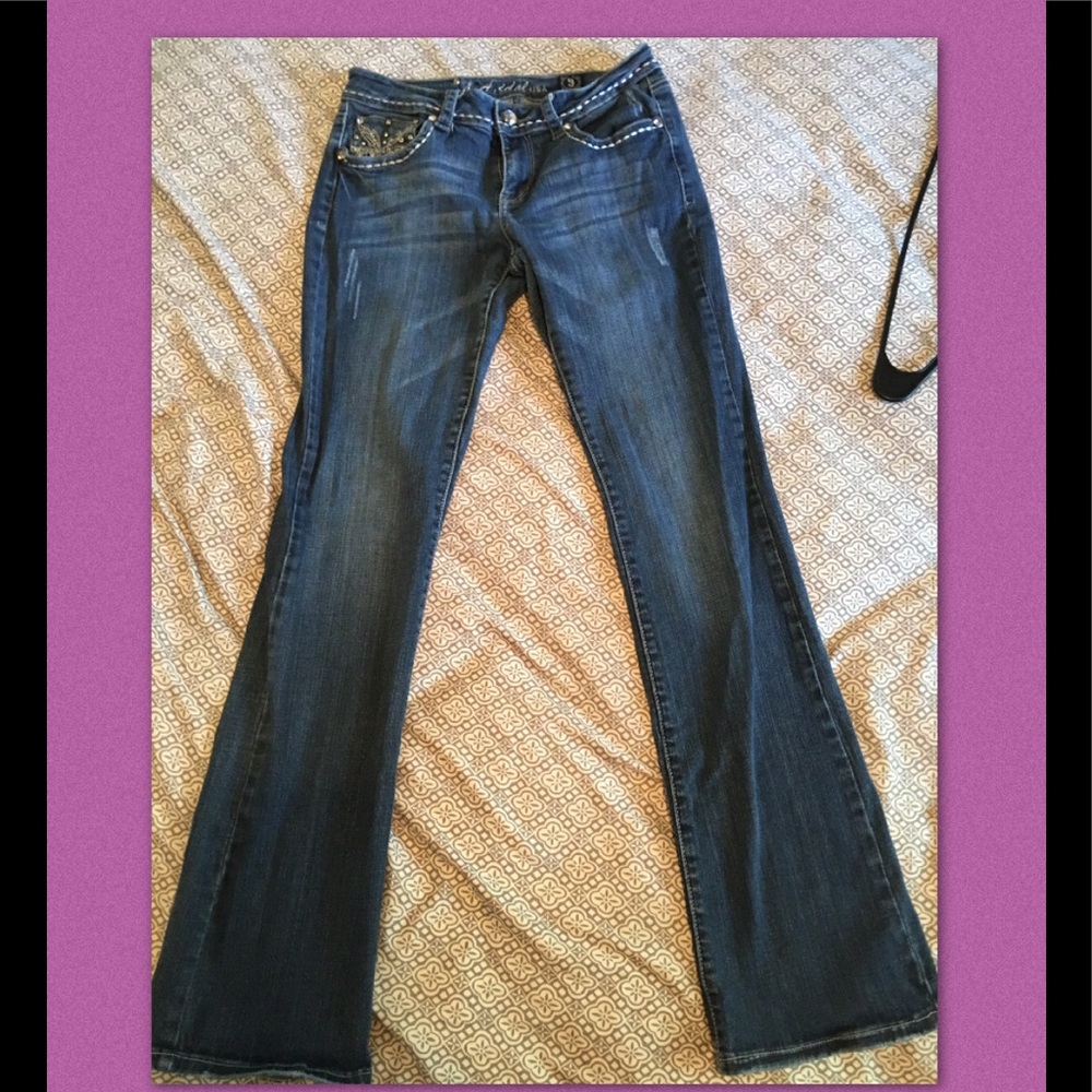 Boot cut jeans