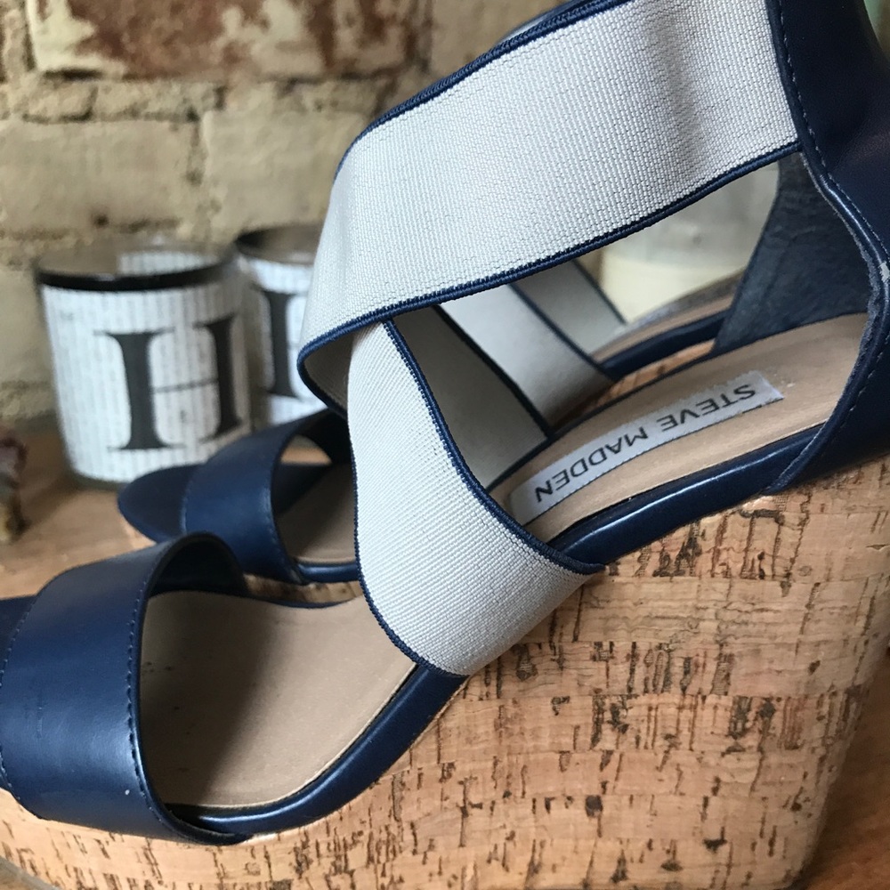 Steve Madden Eddna Wedges, Size 7/7.5