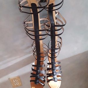 Black Gladiator Knee High Sandals (Adjustable)