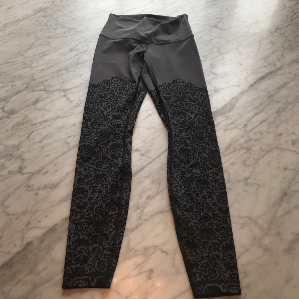 Lululemon High Waist Luon Legging