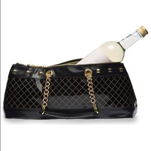 FINAL REDUCTION 🎉 NEW WINE COOLER HOLDER PURSE