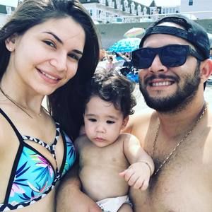 Meet your Posher, Diones