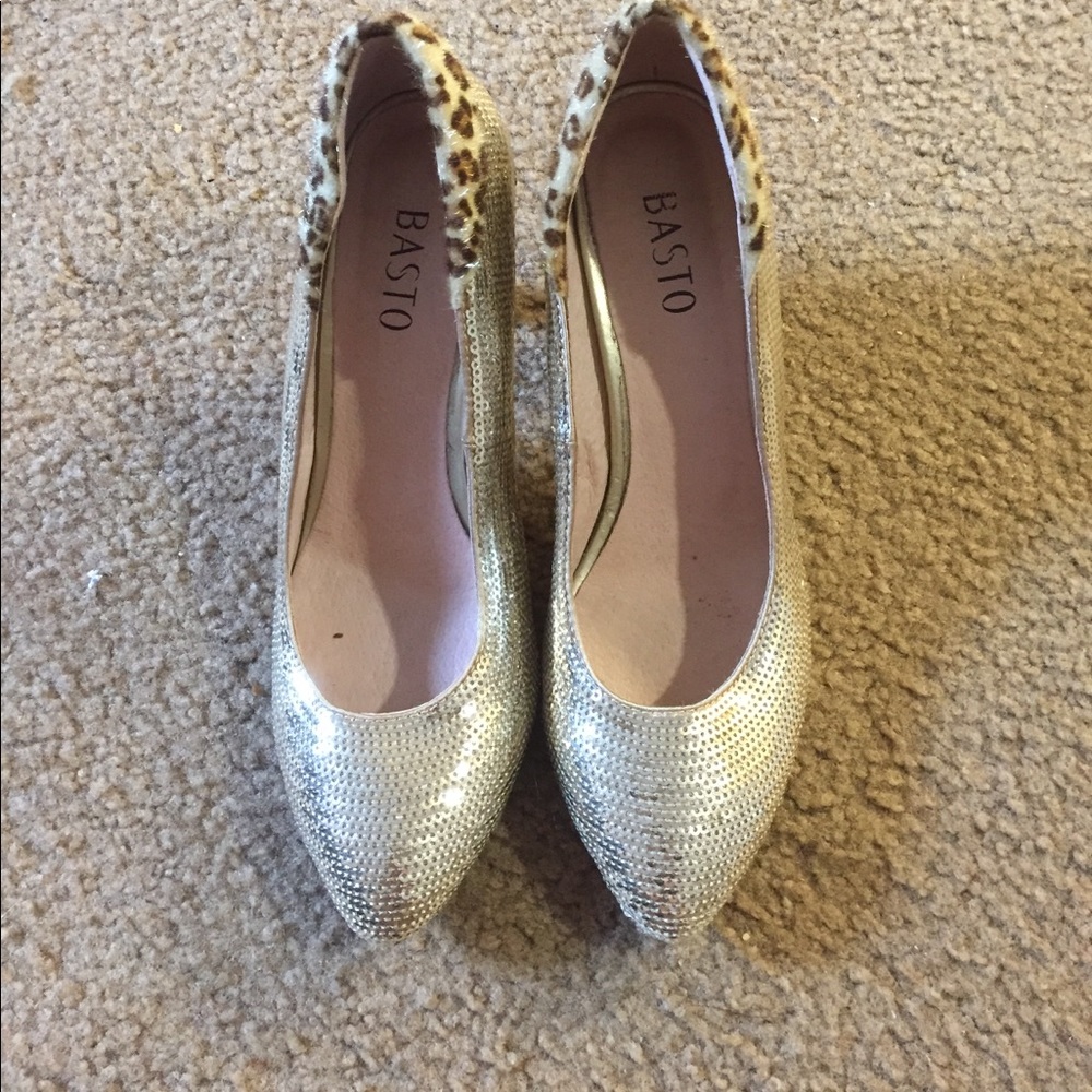 BASTO Glod Shining High Heels Shoes Size 6