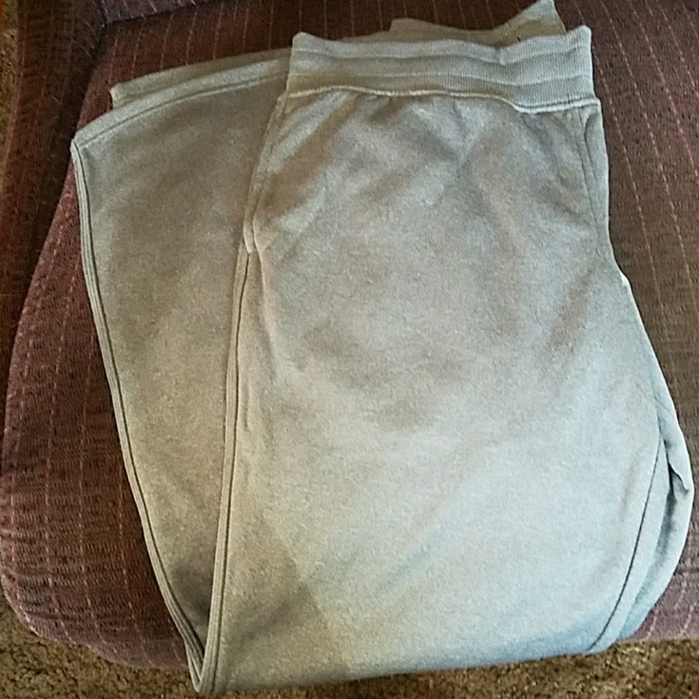 Under armour sweat pants