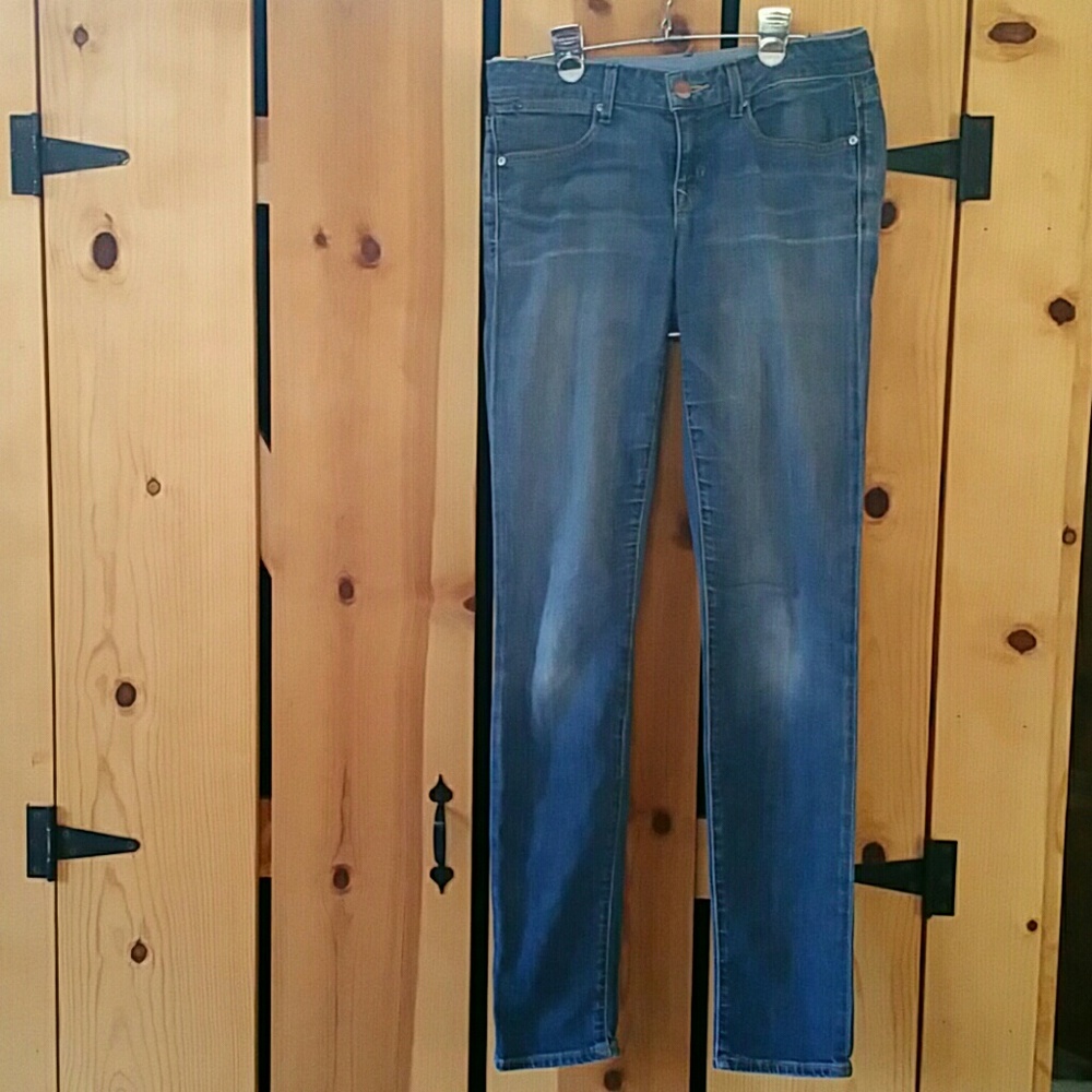 Gap, skinny jeans