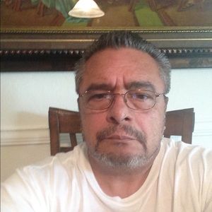 Meet your Posher, Juan