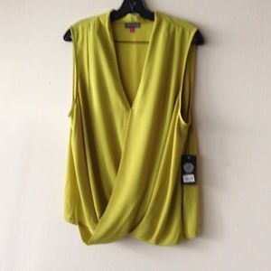 VINCE CAMUTO summer blouse 🐲