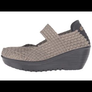 bernie mev. Lulia shoes