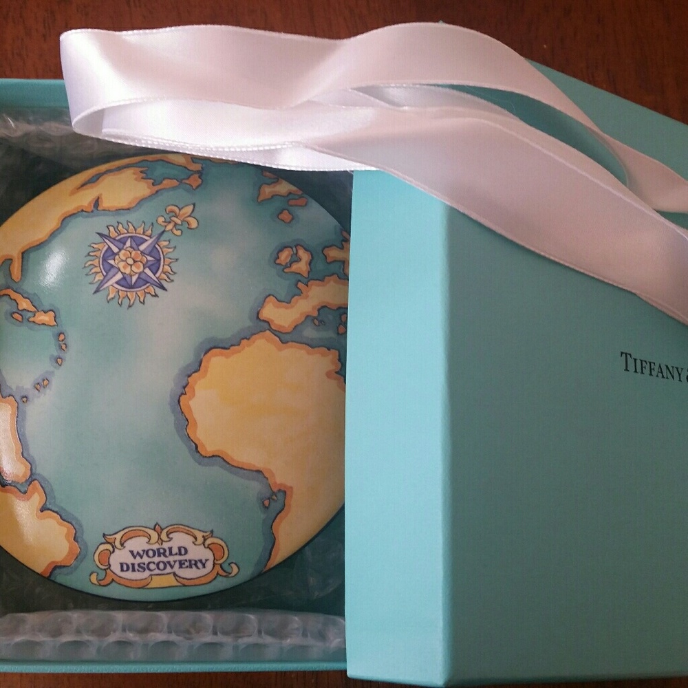 Tiffany & co trinket box w/orig packaging