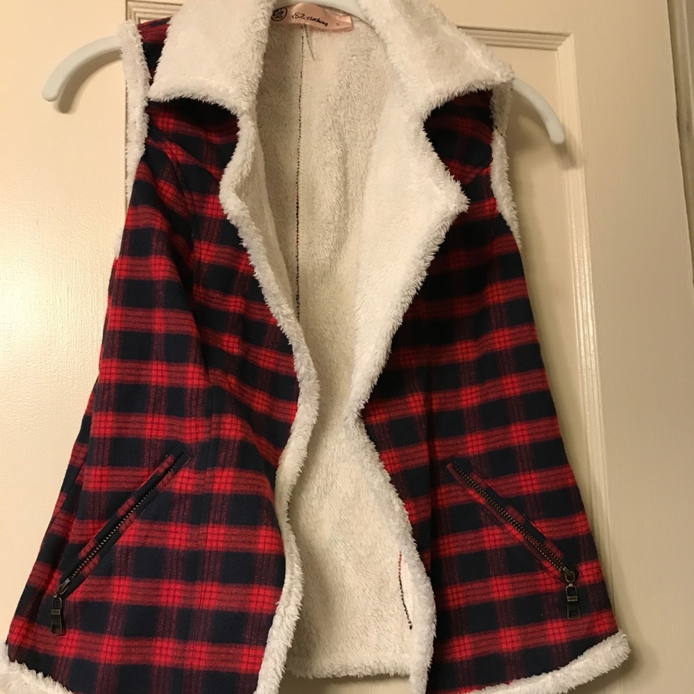 Red plaid/faux fur vest! Worn maybe once