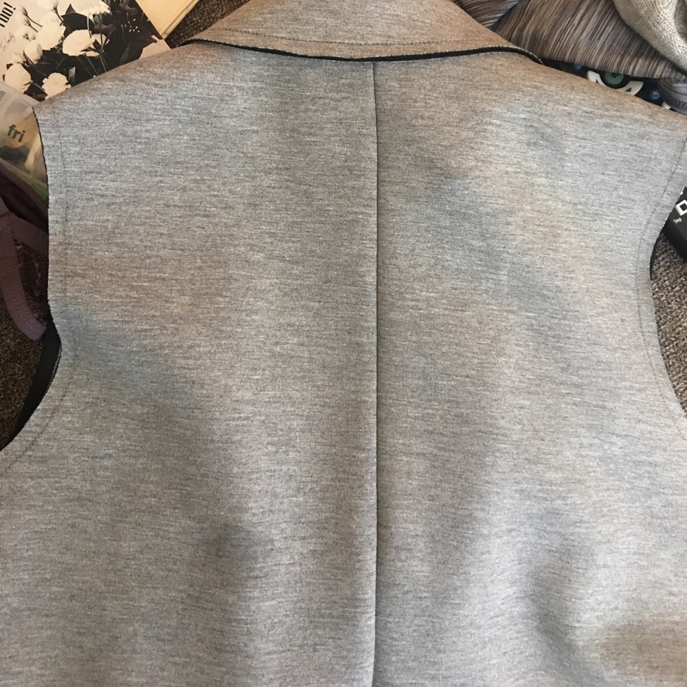 TopShop Utility Vest - Picture 4 of 5
