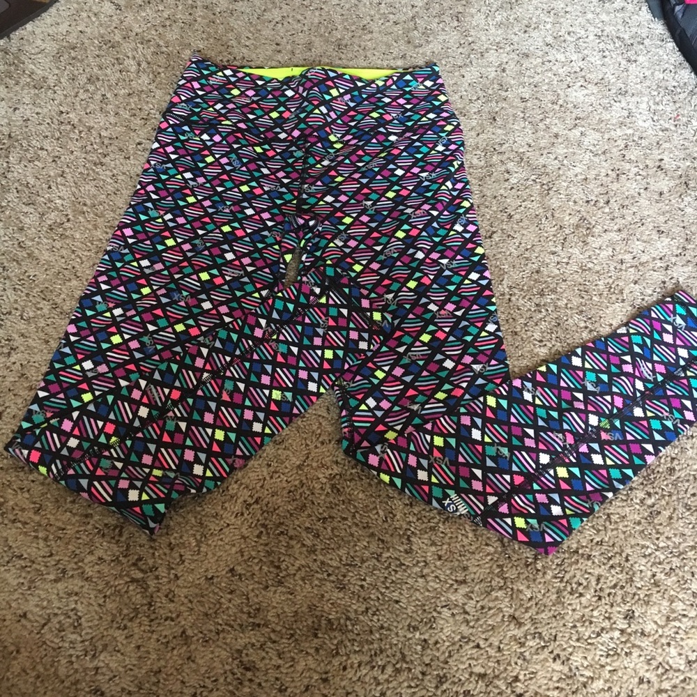 Victoria secret sport leggings- size medium