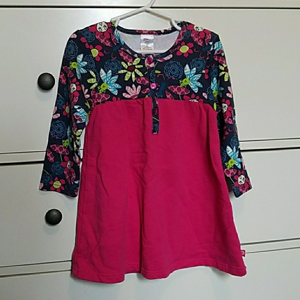 Girls dress