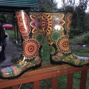 Corky rain boots   Brand new no box