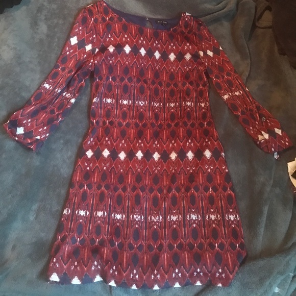 Pattern dress - Picture 1 of 2