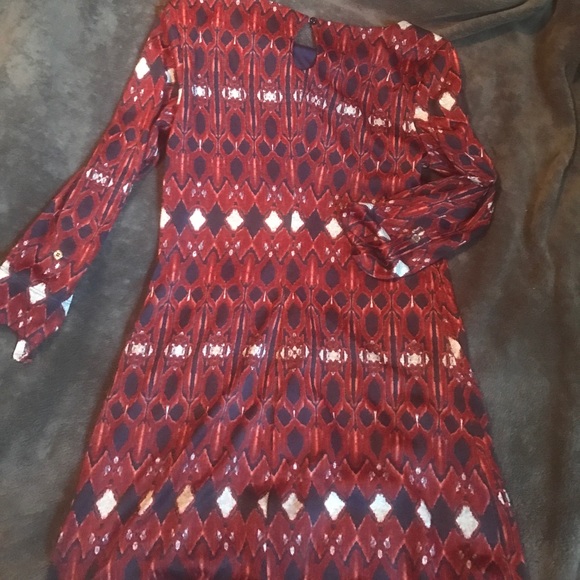 Pattern dress - Picture 2 of 2