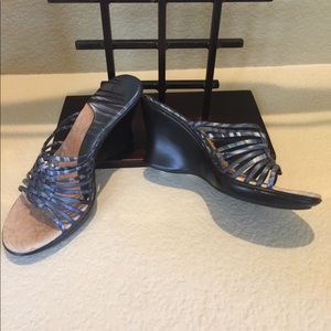 Wedge sandals