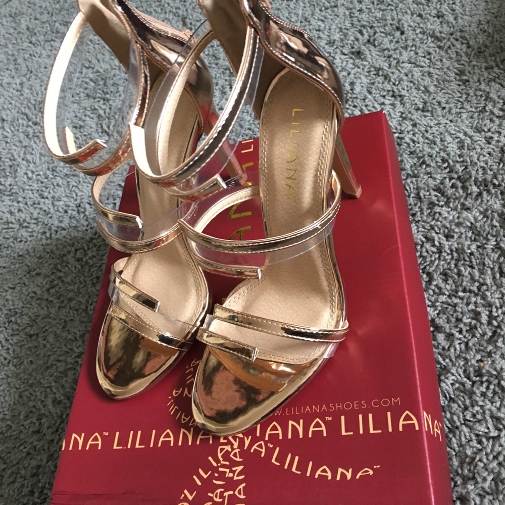 Rose gold heel