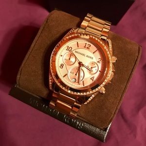 🎉HP 11/4 🎉 Michael Kors Watch