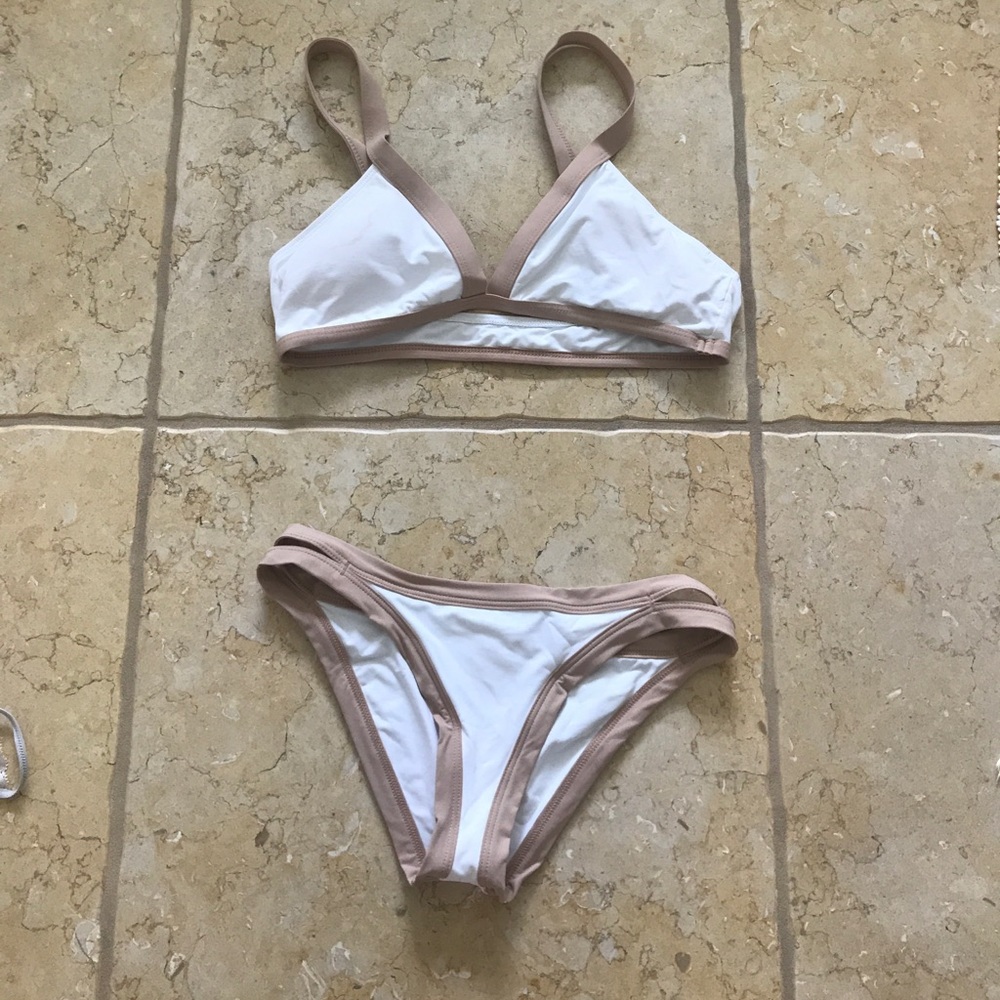 L space bikini bottom