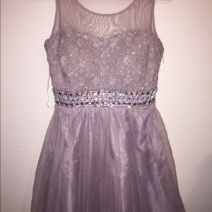 Champagne color homecoming dress size 3