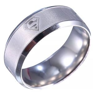 Silver Stainless Steel SUPERMAN Insignia Emblem Embossed Engraved 8mm Band Ring