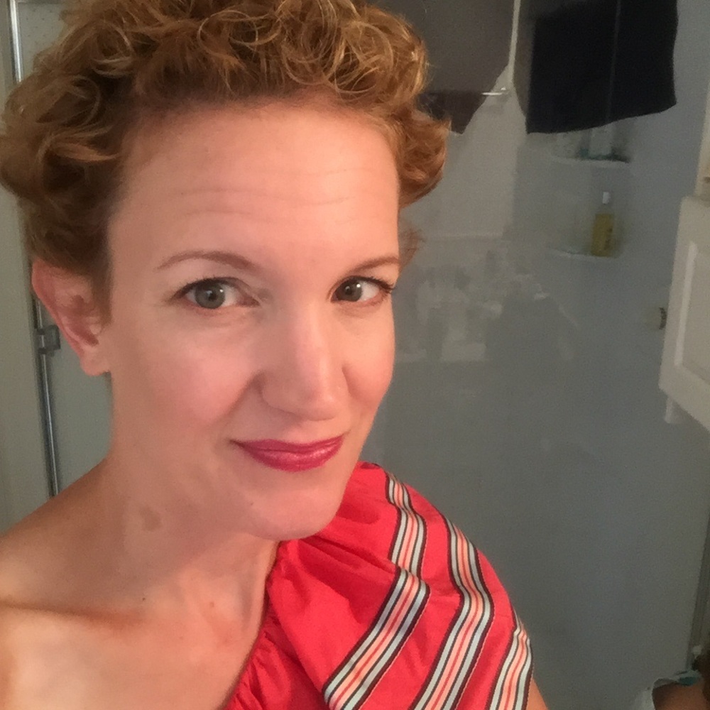 Meet your Posher, Caroline