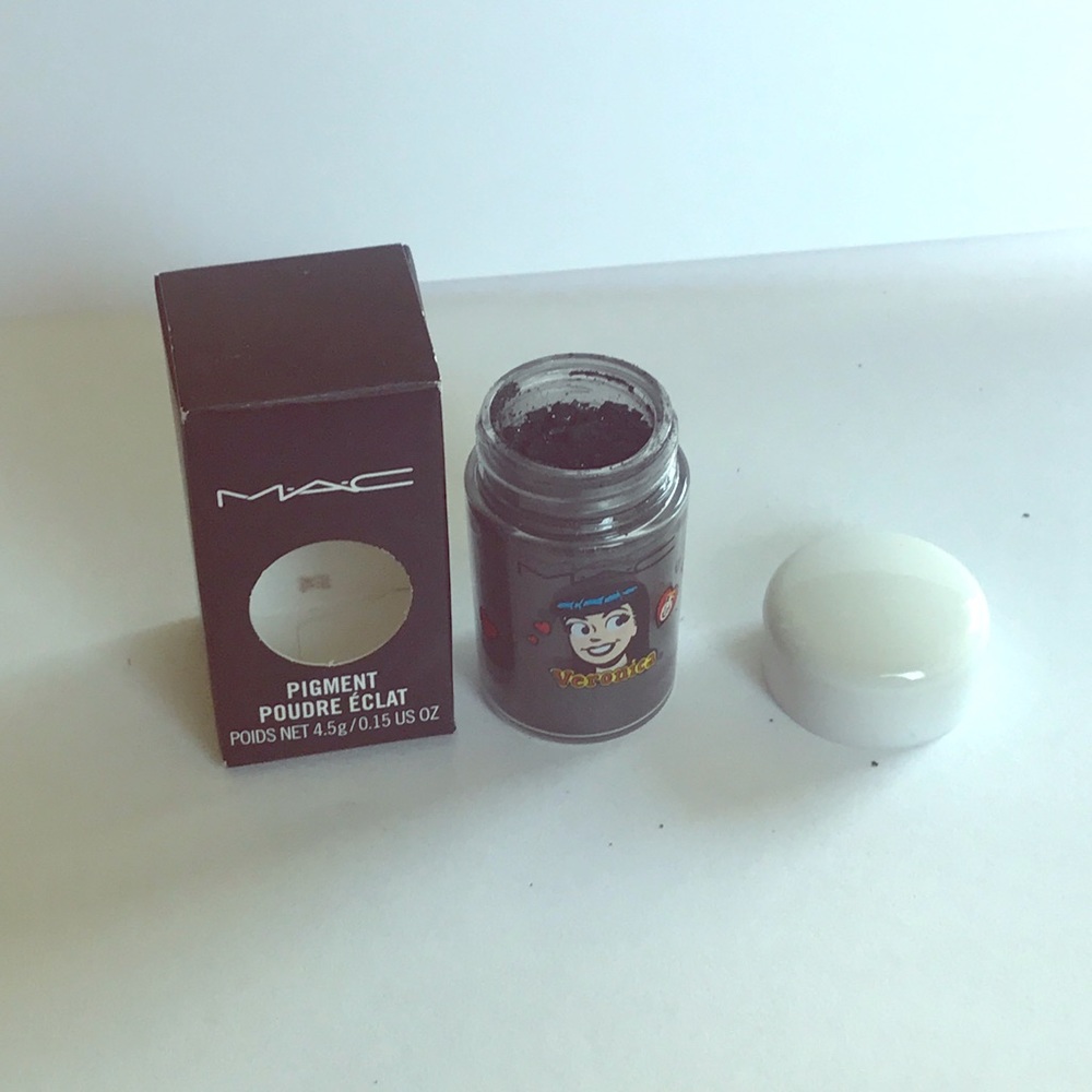 SALE | MAC Archie - Magic Spells - Pigment
