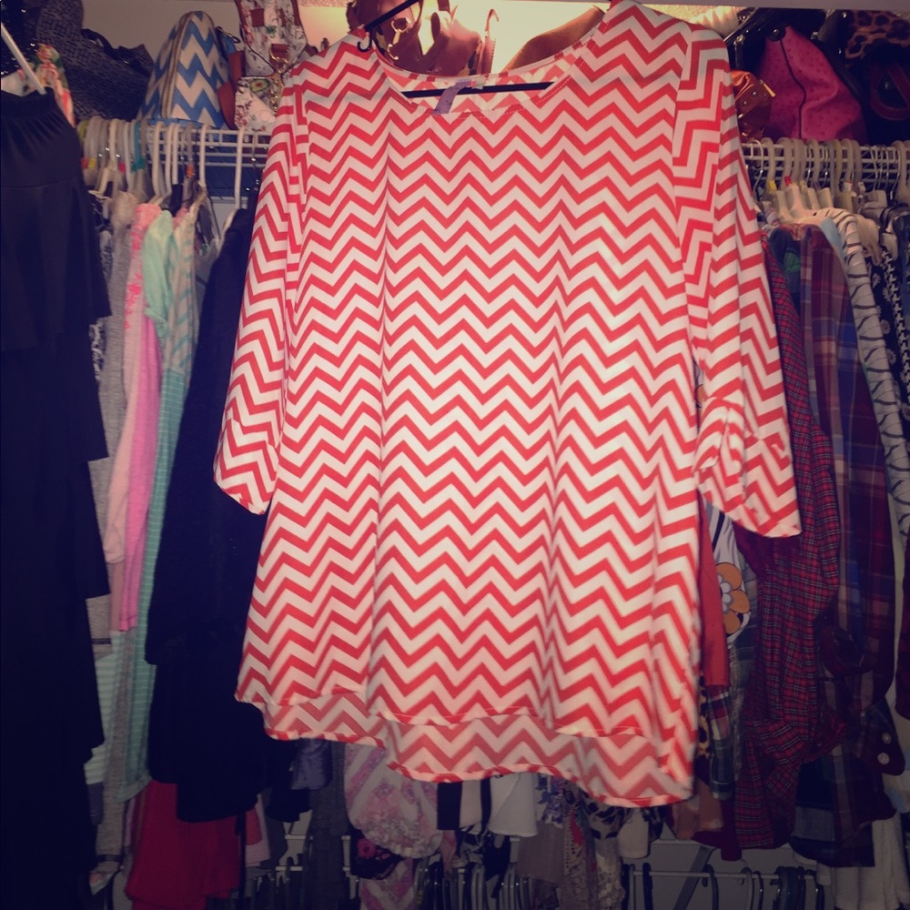 Chevron top
