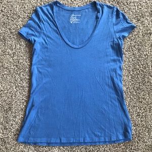 American Eagle shirt