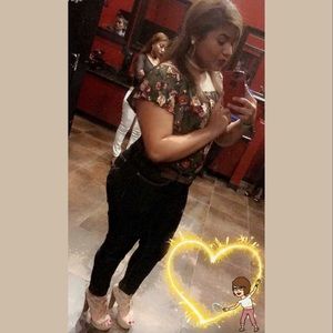 Meet your Posher, Karla