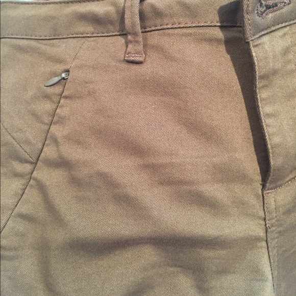 Pant - Picture 3 of 3