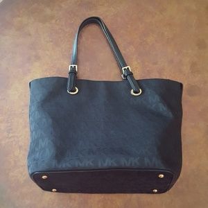 Michael Kors Tote