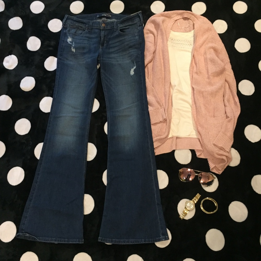 HOLLISTER FLARE JEANS