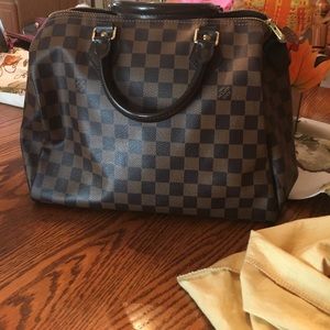 Louis Vuitton speedy 30