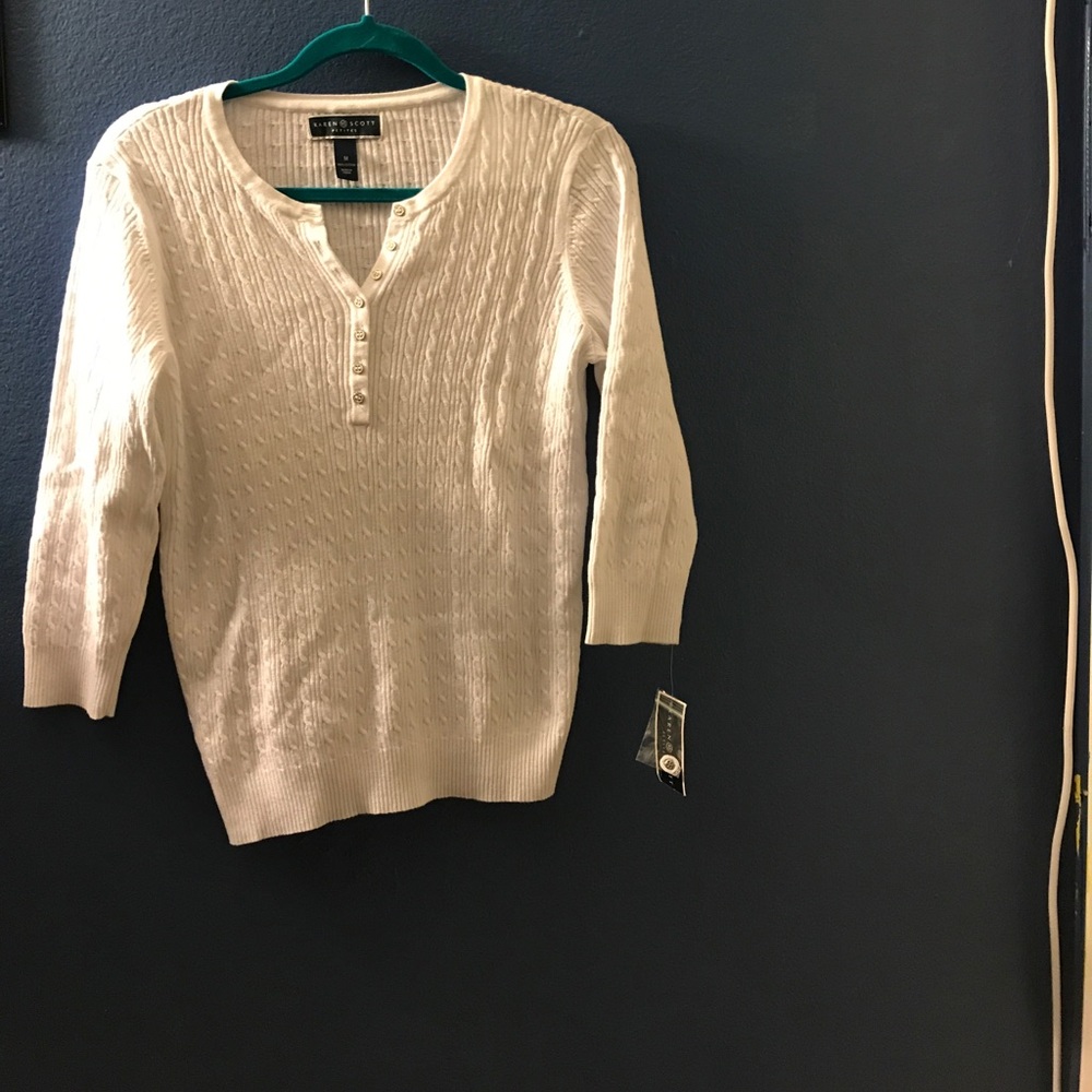 White long sleeve by Karen Scott Petites